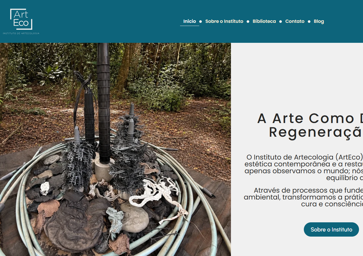 Captura de tela do site Enovarte, plataforma de arte em português.